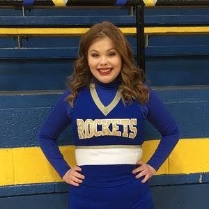 Meet your Posher, Savannah